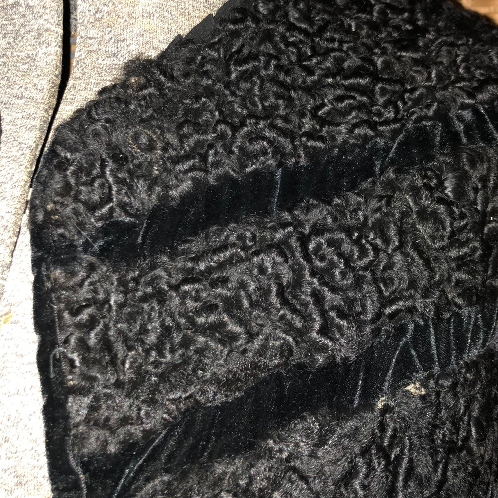 Handmade Vintage cape - Picture 3 of 3